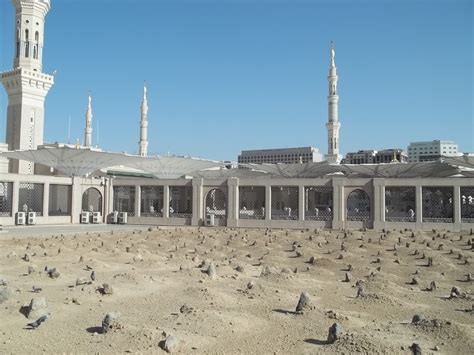 Makam Baqi Di Madinah Umroh Malang