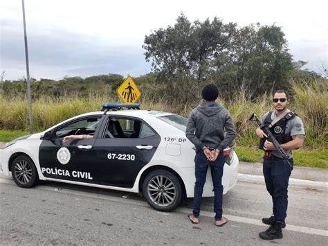 Foragido da justiça é capturado em Cabo Frio por policiais civis da