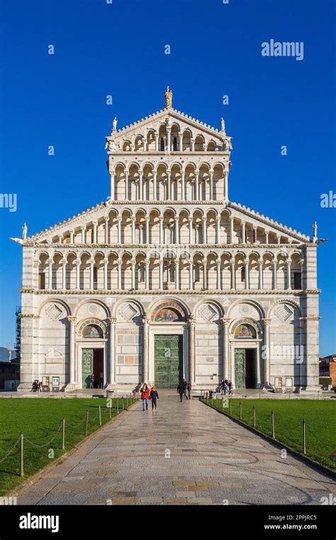 Cattedrale Di Pisa Hi Res Stock Photography And Images Alamy