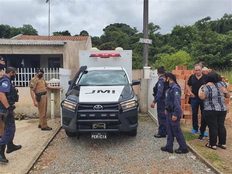 Homem é preso suspeito de matar a esposa e enterrar corpo dentro de