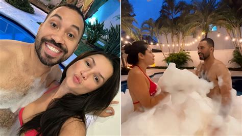 Juliette E Gil Do Vigor Se Divertem Em Banheira De Espuma V Deo