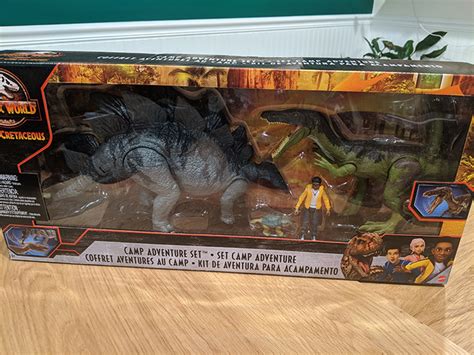 Jurassic World: Camp Cretaceous Toys Are A Lot Like The Ones From The ...