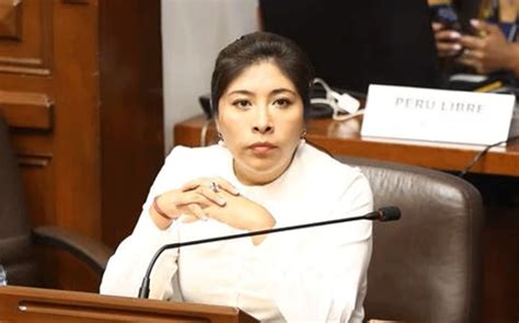 Detienen A La Ex Primera Ministra De Perú Por Golpe De Estado De Castillo José Cárdenas