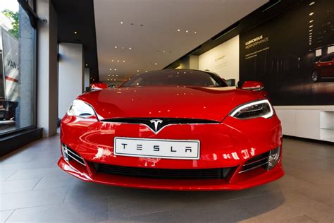 Vad är Egentligen Det Nya Systemet Tesla Vision Invezz