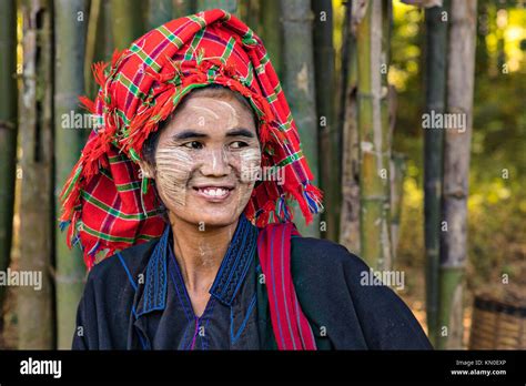 Familienleben in myanmar Fotos und Bildmaterial in hoher Auflösung