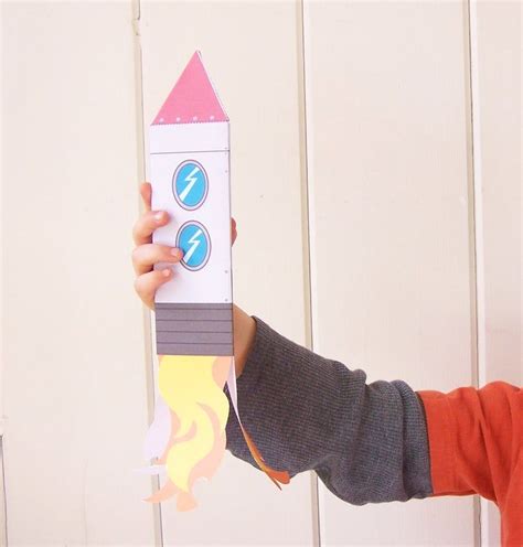 Printable Rocket Papercraft - Etsy | Rocket papercraft, Paper crafts ...