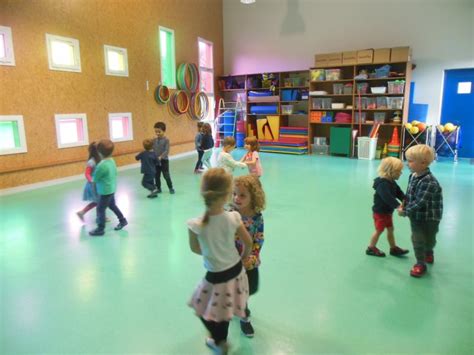 Rondes Et Jeux Danses Cycle Ecole Publique Lucie Aubrac