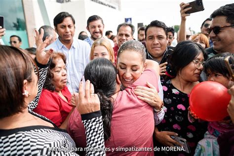 Claudia Sheinbaum Simpatizantes Le Dan La Bienvenida En Morelia