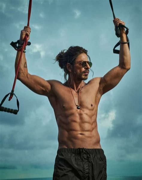 Celeb Photos That Broke The Internet In 2022 Ranveer Singh S Nude Pic To Alia Bhatt Ranbir