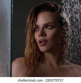 Sexy Blonde Dark Under Water Stream Stock Photo Shutterstock