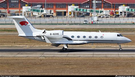 B 8295 Private Gulfstream Aerospace G IV X Gulfstream G450 Photo By