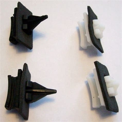 Ford Transit Windscreen Side Trim Clip Kit Pack Of 4 Free Post Ytw Windscreens