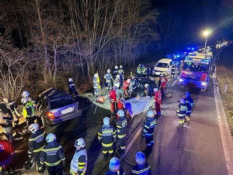 B320 Verkehrsunfall nach Überholvorgang mit tödlichem Ausgang