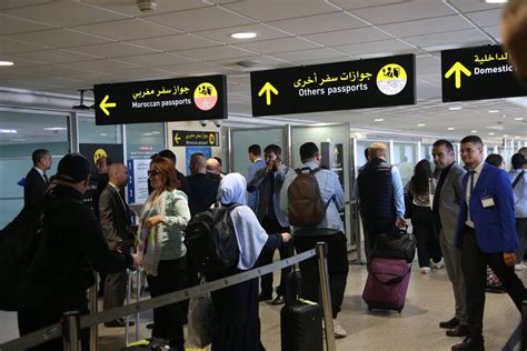 Aéroport International Mohammed V Arrivée du premier avion de la RAM