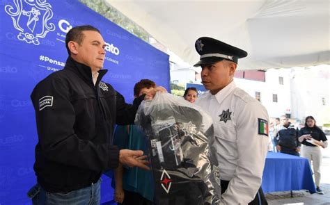 Renuevan Uniformes A Polic As De Guanajuato Capital Telediario M Xico