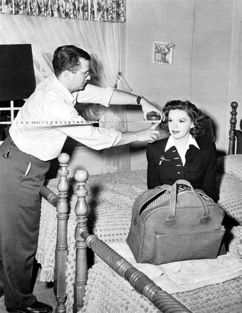 On the Set of The Clock (1945) » ShotOnWhat? Behind the Scenes