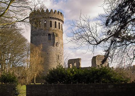 Nenagh Discover Lough Derg