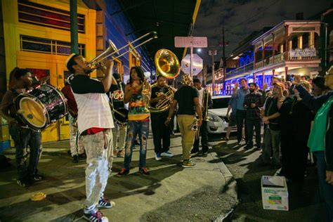 Marigny Neighborhood Guide | New Orleans