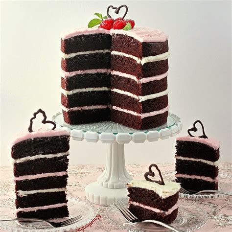 Easy To Decorate Naked Chocolate Cake With Raspberry Marshmallow