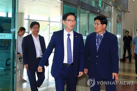 韓国次官が訪朝 離散家族再会行事控え金剛山で施設点検 聯合ニュース