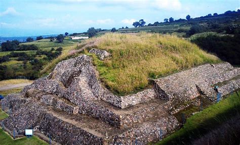 Zona Arqueológica San Cristóbal Tepatlaxco Turismo México