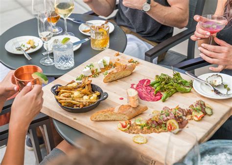 Stay at Embassy Suites by Hilton Seattle Downtown Pioneer Square 26