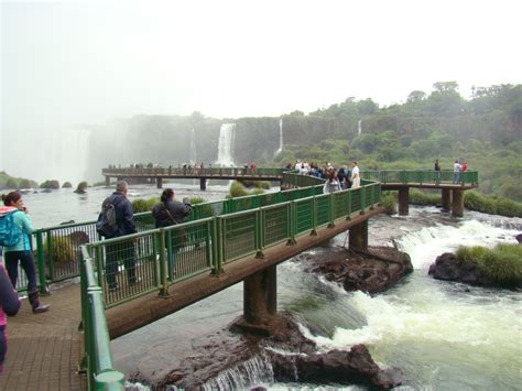 Passarela Das Cataratas Do Igua U Brasil Foz Do Igua U