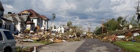 Destructive Tornadoes Rip Through Marshalltown Pella And Bondurant