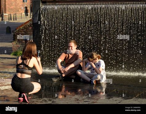 We Are Getting Wet Hi Res Stock Photography And Images Alamy