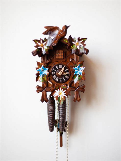 Classic & Unique Cuckoo Clocks | Heirloom Art Co.