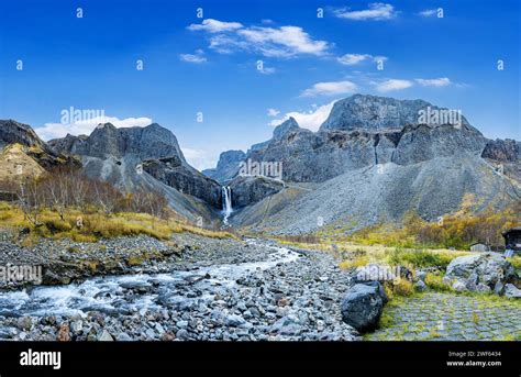 Changbai mountain great waterfall hi-res stock photography and images ...