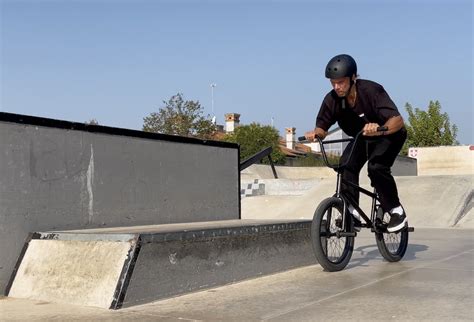 smith grind   bmx  steps  bmx dude