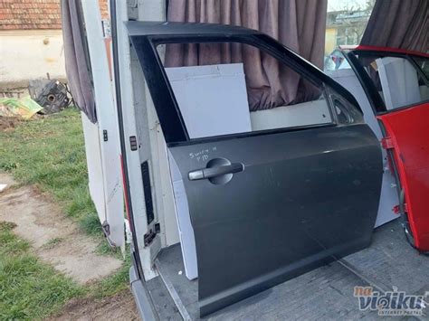 Suzuki Swift vrata Auto delovi 2M Šabac