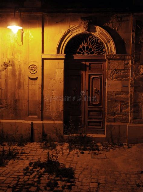 13449 Golden Antique Door 29257336 Stock Photos Free And Royalty Free