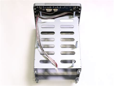 TerraMaster TD2 Thunderbolt 3 2 Bay DAS Review A Look Inside