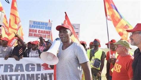 Migrante Di 28 Anni Muore In Una Baracca Nel Foggiano La Lega