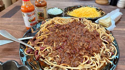 Cincinnati Chili For The Firehouse Rachael Ray Recipe Rachael Ray