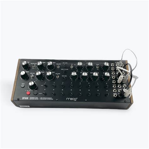 [101] Moog DFAM Semi Modular Analog Percussion Synthesizer | Different Wrld