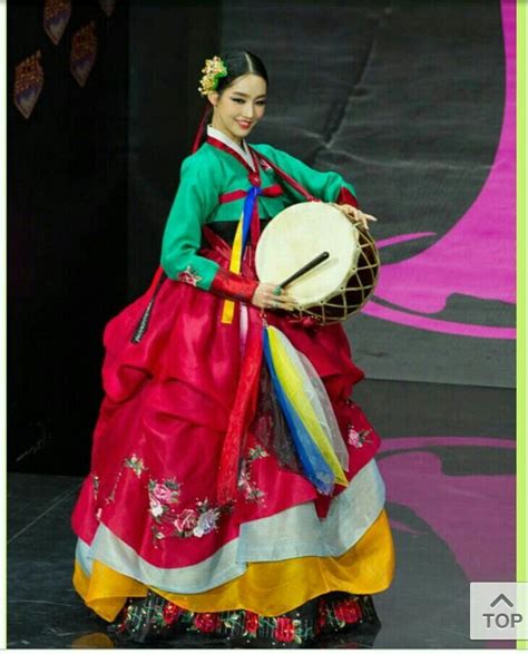 Lista Foto Vestimenta Tradicional De Corea Del Sur Mirada Tensa