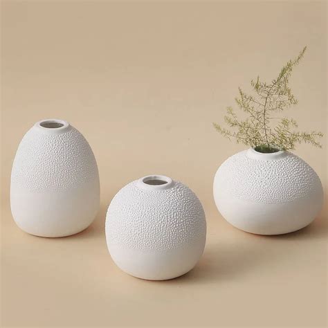 Ybh Wholesale White Ceramic Vases Nordic Style Decoration Custom Shaped