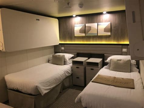 What Is A Pullman Bed? (See Real Photos) - Luxury Cruising