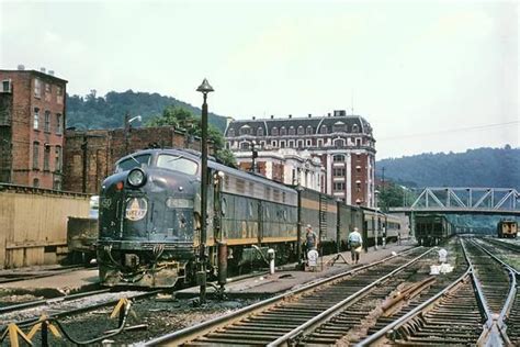 The Metropolitan Special was the workhorse passenger train of the ...