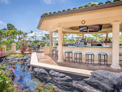 Beachfront Restaurants in Kauai | Luau | Grand Hyatt Kauai