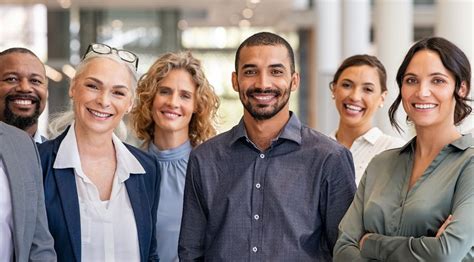 Mulheres na meia idade são percepcionados de forma diferente dos homens