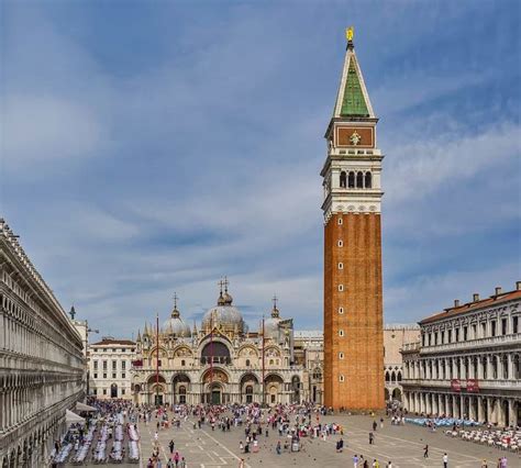 Campanile De Saint Marc Venise Son Histoire Venise Voyage A