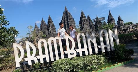 Prambanan Middagtour Ontdek Magische Zonsondergang Getyourguide