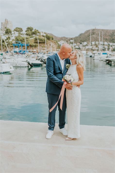 Daphne Tom S Wedding At The Club Nautico Moraira Wedding