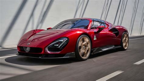 Alfa Romeo 33 Stradale é O último Supercarro A Combustão Da Empresa