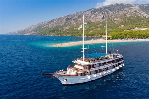 Croatia Island Cruises - Serene adventures on the Adriatic Sea