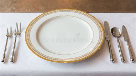 Fine Dining Table Arrangement Stock Image - Image of golden, clean ...